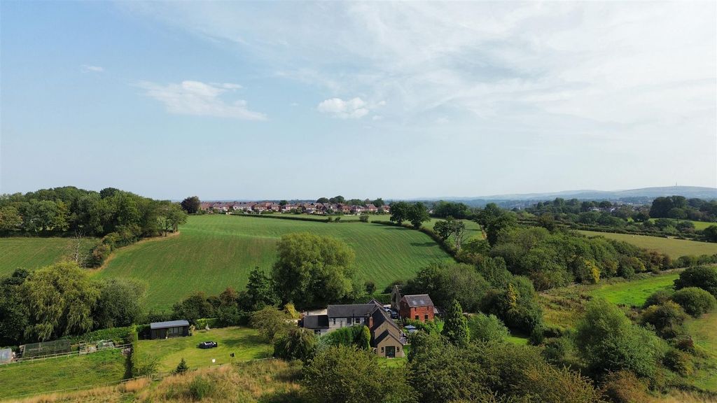 Additional image 37 of 4 bed cottage for saleMoreton Meadows Farm, Stony Lane, Congleton CW12