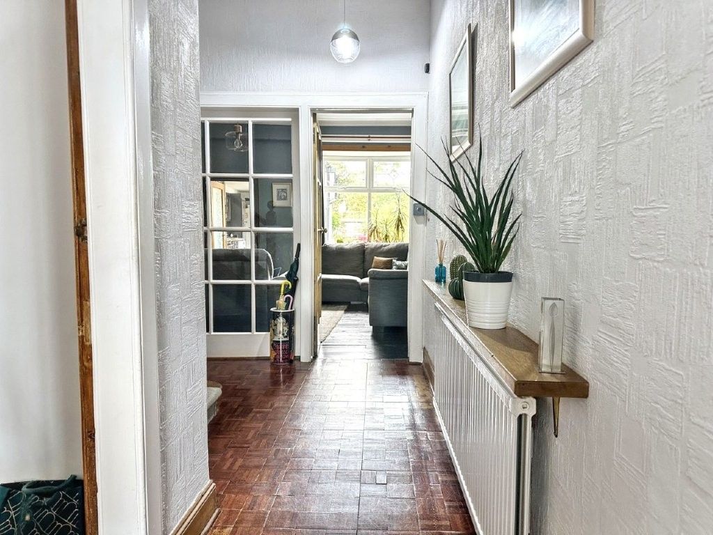 3 bed terraced house for saleMarket Square, Coldstream TD12 photo 3