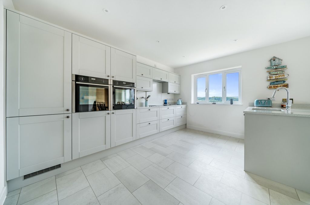 Additional image 3 of 4 bed detached house for saleWentworth Gardens, Crediton, Devon EX17