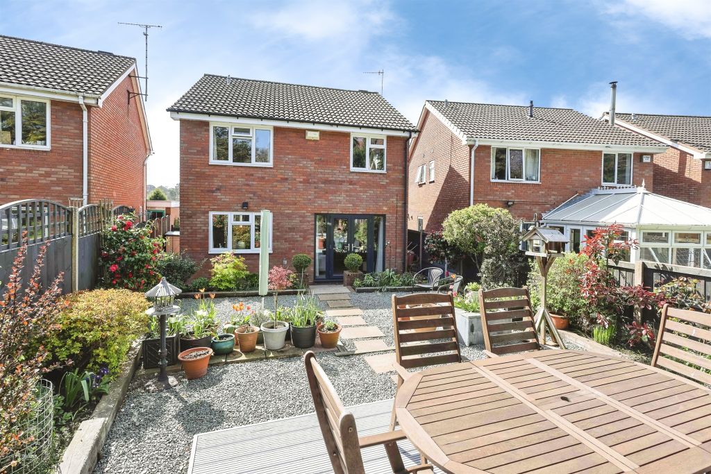 Additional image 23 of 4 bed detached house for saleThe Crescent, Cradley Heath B64