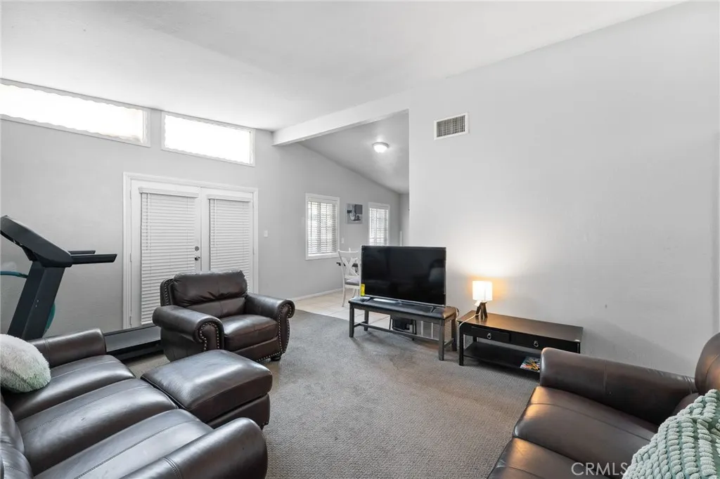 Additional image 7 of 3303 La Rue Street, Jurupa Valley, CA 92509