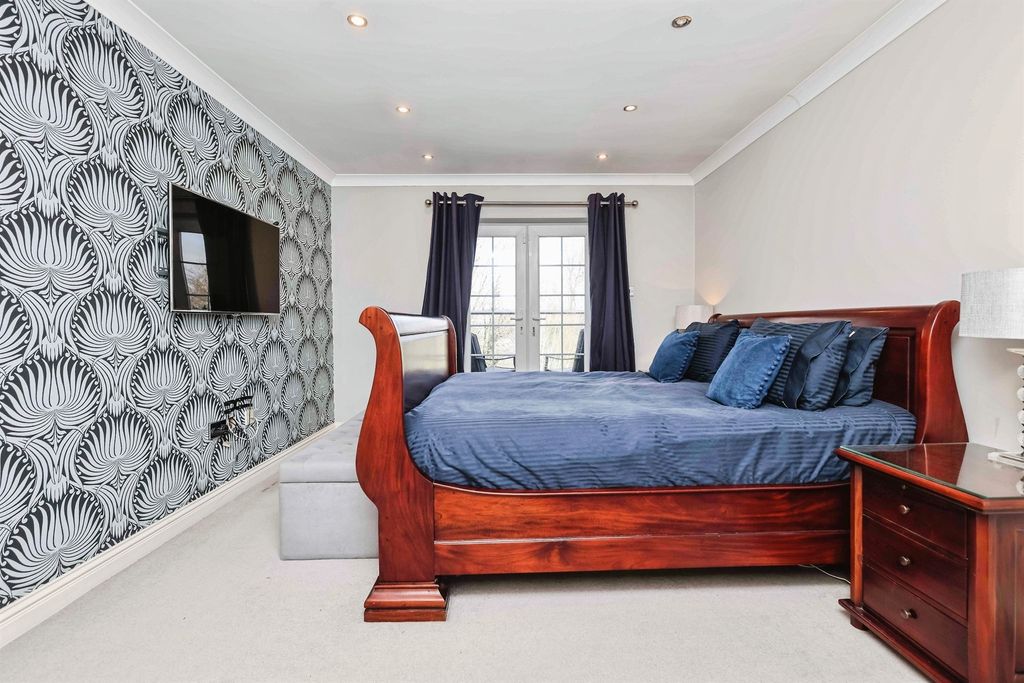 Additional image 7 of 4 bed detached house for saleHigh Haden Road, Haden Hill, Cradley Heath B64