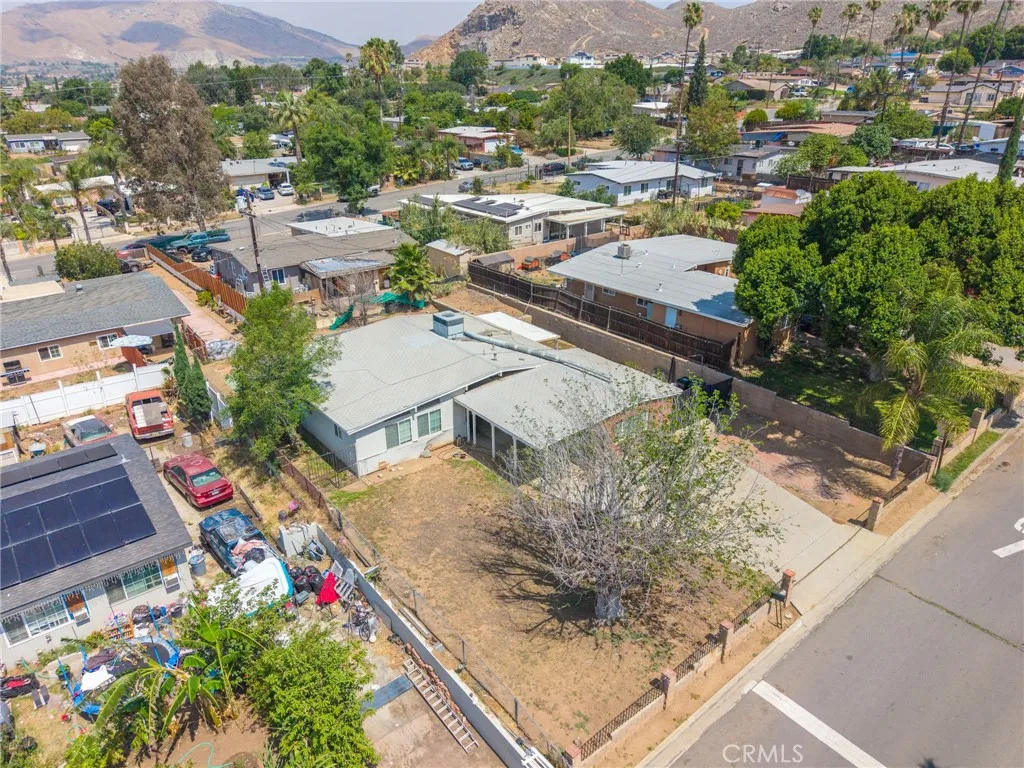 Additional image 43 of 3303 La Rue Street, Jurupa Valley, CA 92509