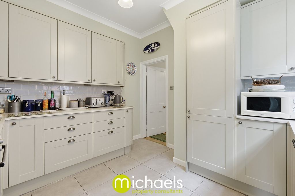 Additional image 12 of 5 bed semi-detached house for saleMaldon Road, Colchester CO3