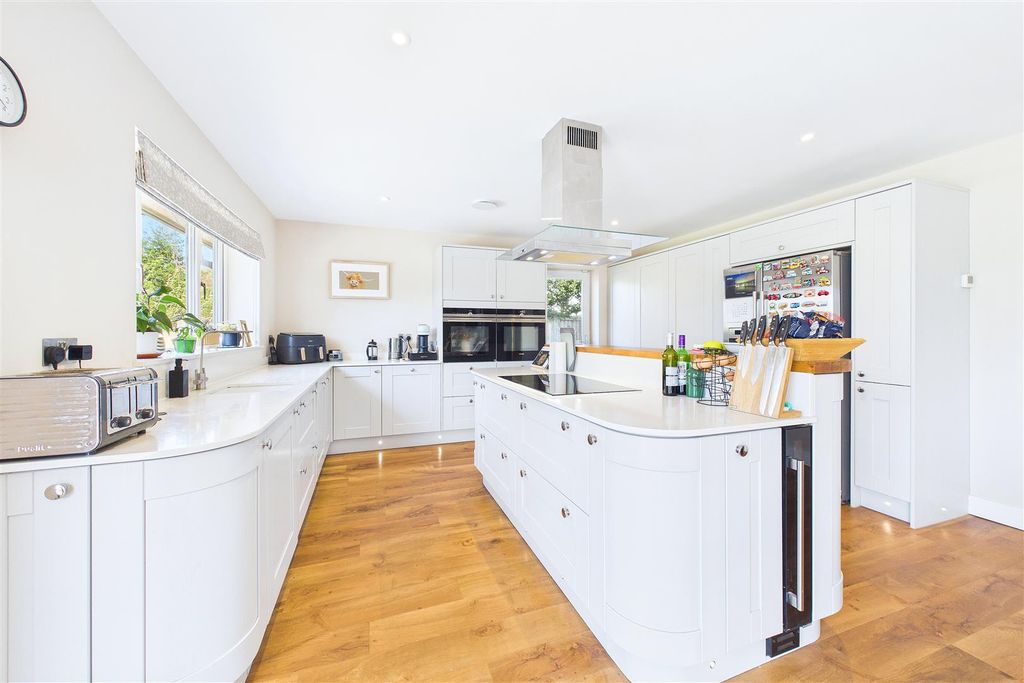 Additional image 10 of 5 bed detached house for saleEdward Road, Clevedon BS21