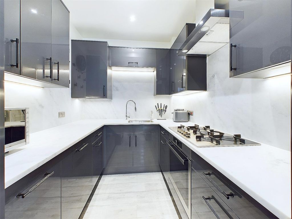 Additional image 8 of 2 bed flat for saleElizabeth Way, Walsgrave, Coventry CV2