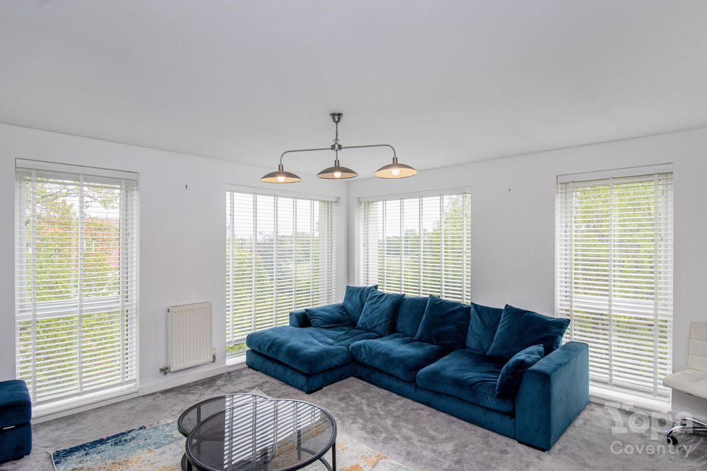 3 bed flat for saleMonticello Way, Coventry CV4 photo 3