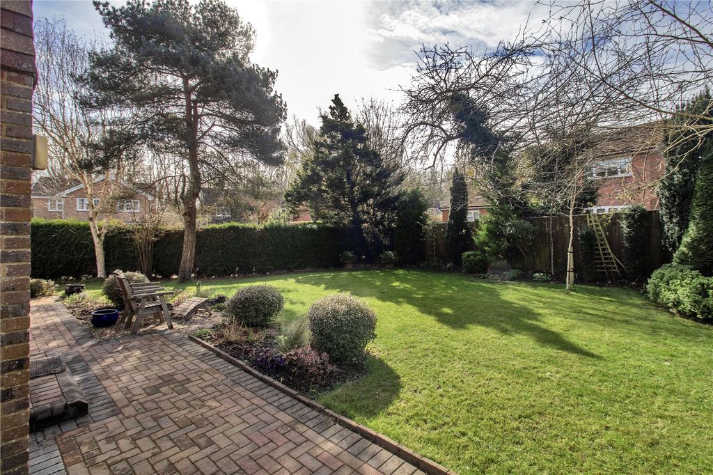 Additional image 4 of 4 bed detached house for saleDorothy Avenue, Cranbrook, Kent TN17