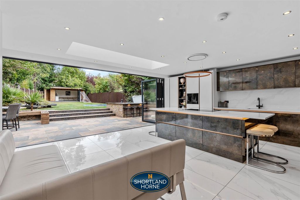 Additional image 4 of 5 bed detached house for saleBaginton Road, Styvechale, Coventry CV3