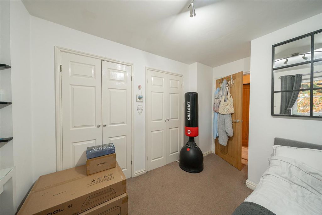 Additional image 25 of 7 bed detached house for saleBradbury Gardens, Congleton CW12