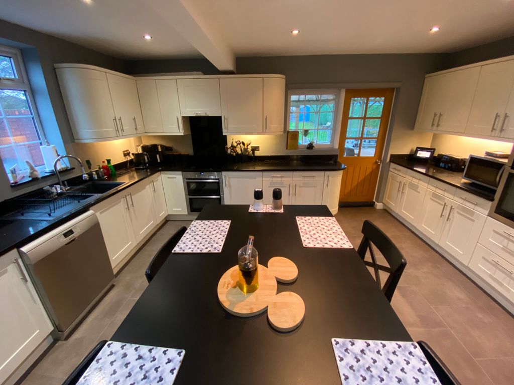 Additional image 2 of 6 bed detached house for saleSydney Road, Crewe CW1