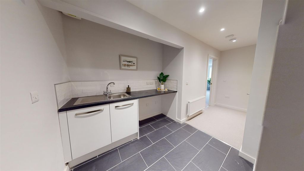 Additional image 6 of 3 bed town house for saleEastgate Court, Cowbridge, Vale Of Glamorgan CF71