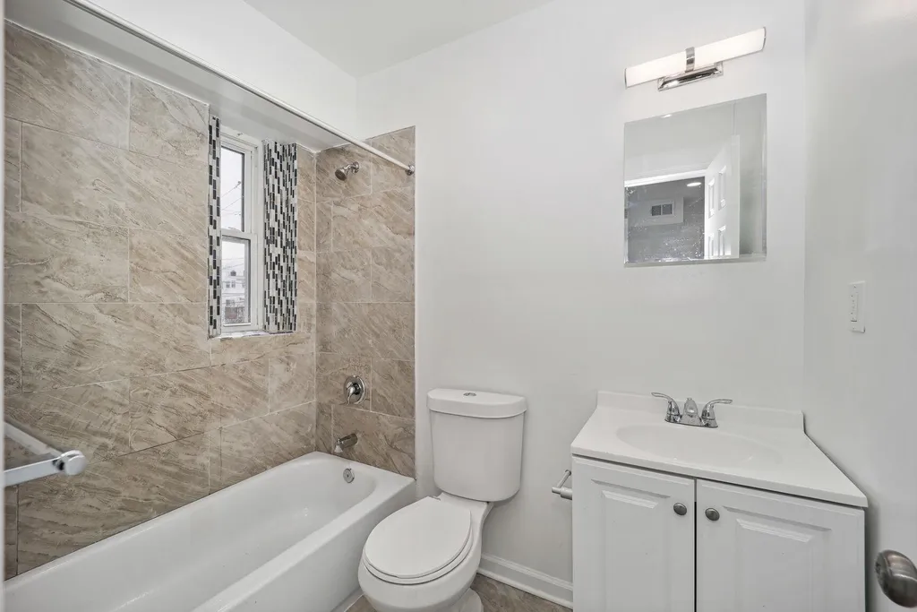 1642 16th Street SE Unit 3, Washington, DC 20020