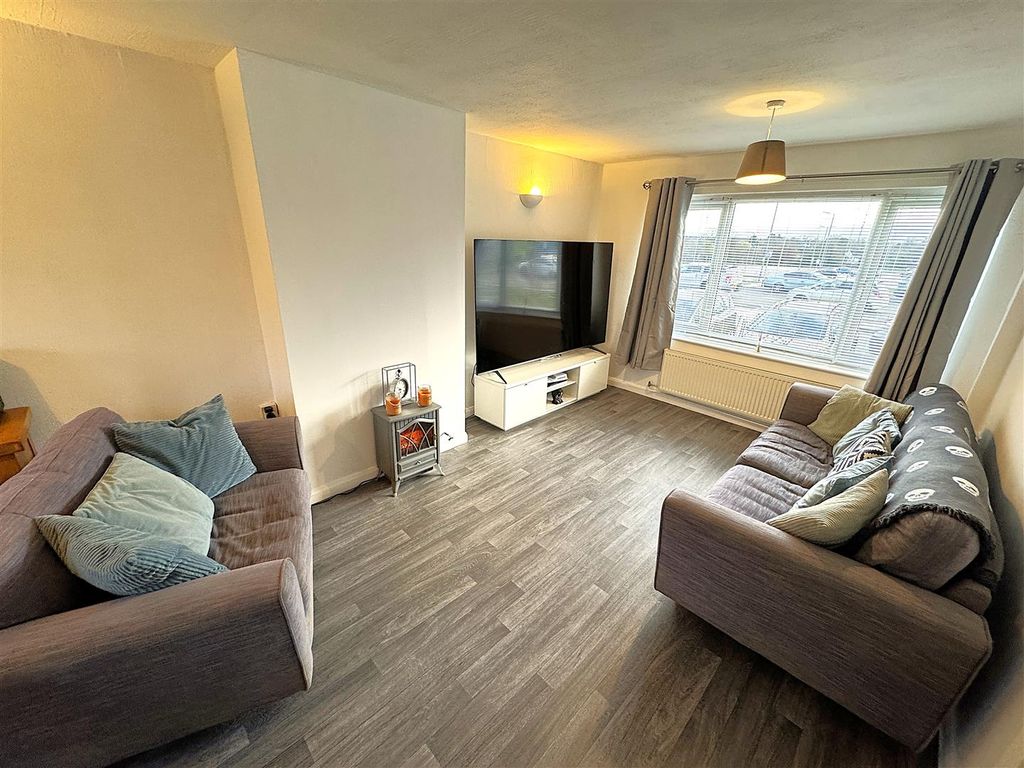 Additional image 6 of 3 bed flat for saleElizabeth Street, Corby NN17