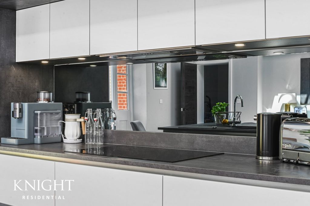 Additional image 6 of 3 bed semi-detached house for saleWhitmore Drive, Colchester CO4