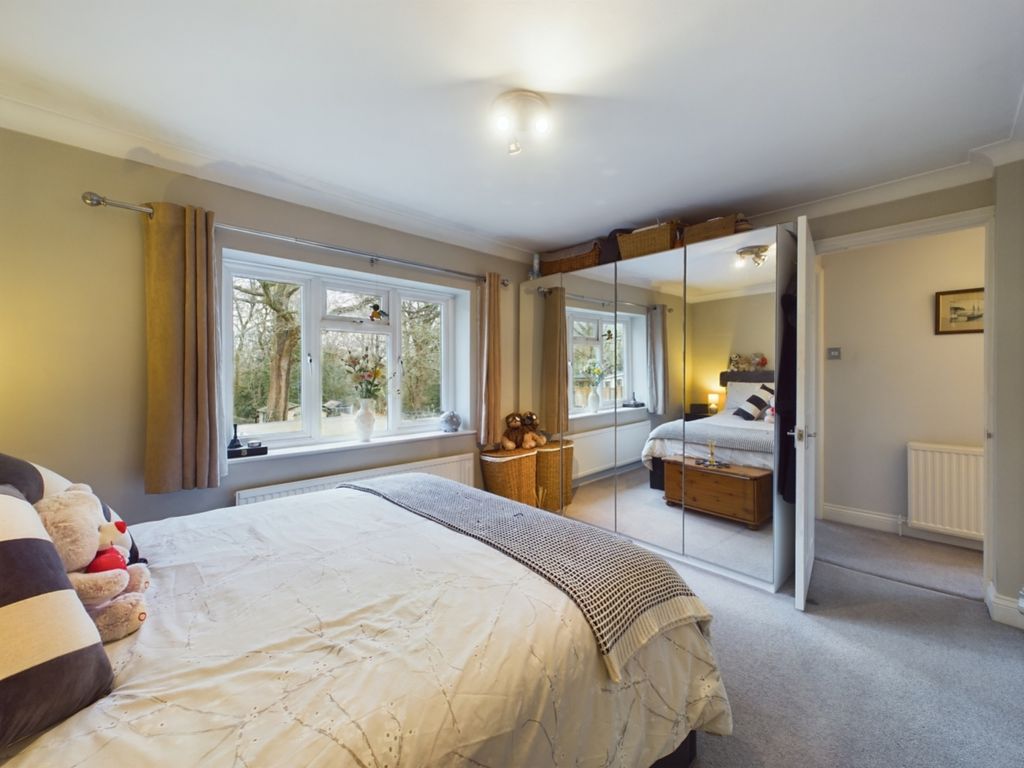 Additional image 7 of 2 bed maisonette for saleOld Lane, Cobham, Surrey KT11