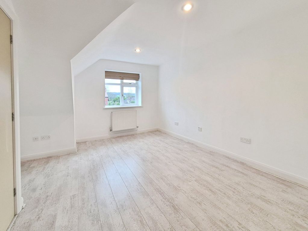 Additional image 10 of 2 bed flat for saleAstbury Lane Ends, Congleton CW12