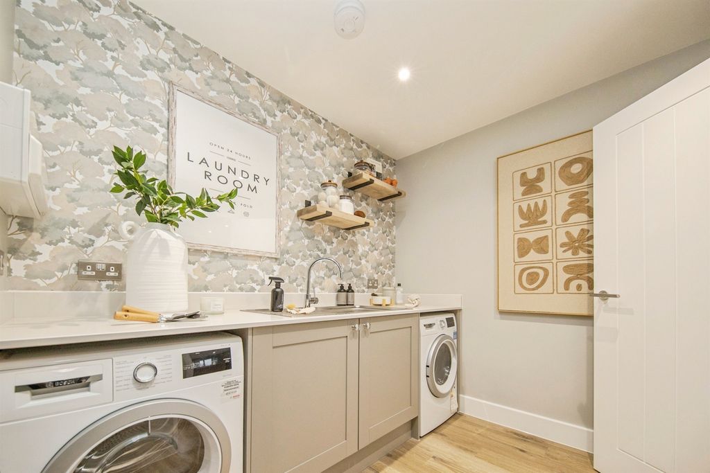 Additional image 9 of 4 bed detached house for saleBraiswick, Colchester CO4