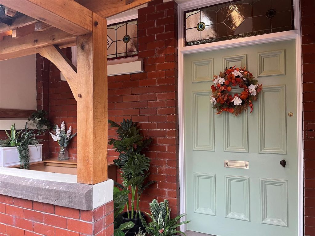Additional image 7 of 5 bed detached house for salePark Lane, Congleton CW12