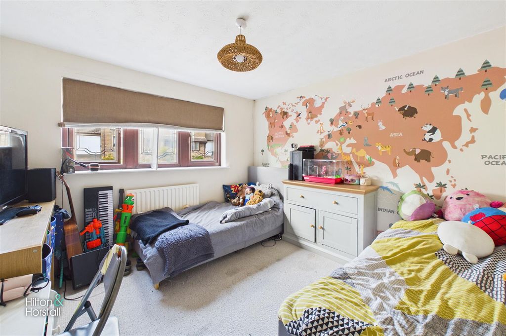Additional image 9 of 3 bed semi-detached house for saleBarnfield Close, Colne BB8