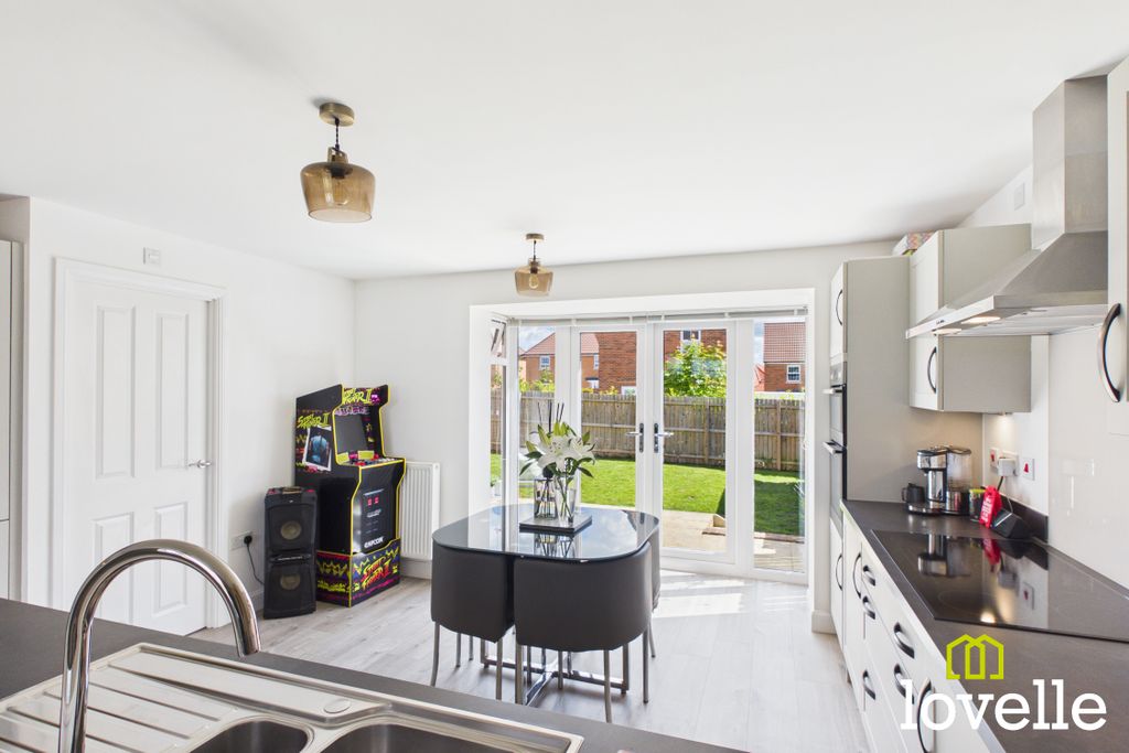 Additional image 13 of 4 bed detached house for saleHamel Garth, Cottingham HU16