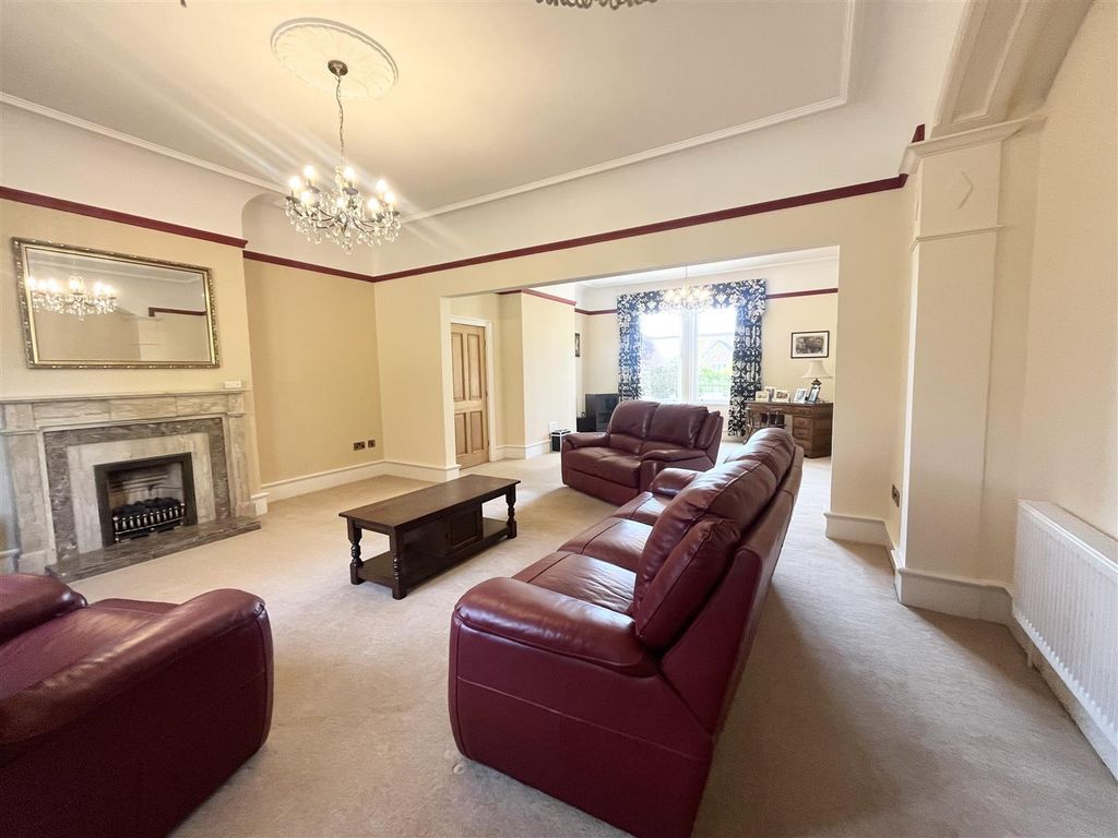 Additional image 20 of 5 bed detached house for salePark Lane, Congleton CW12