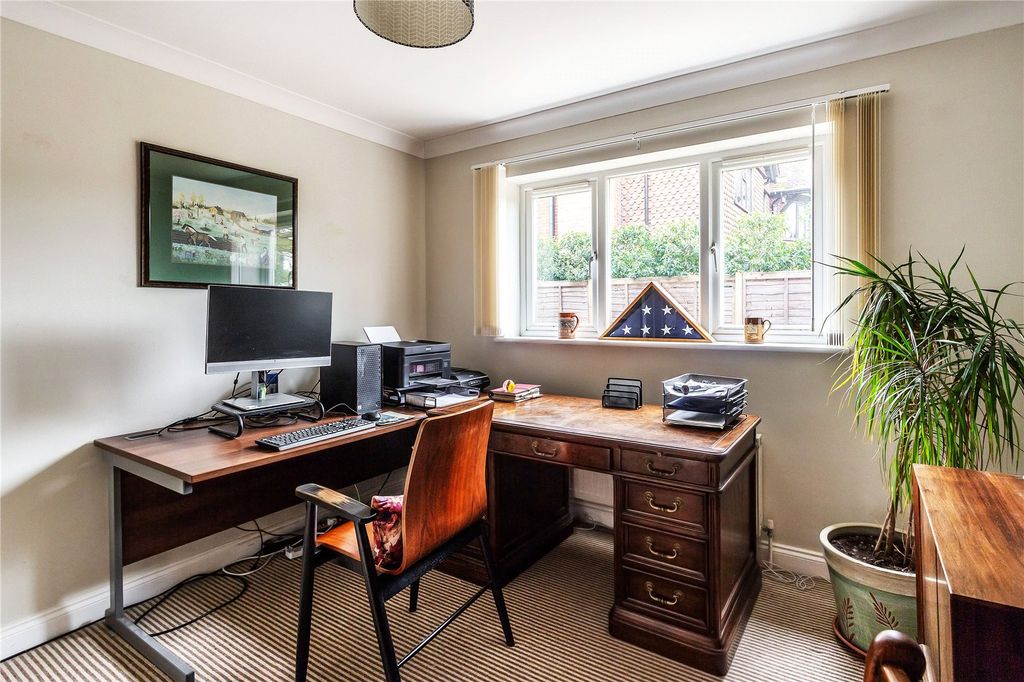 Additional image 13 of 4 bed detached house for saleWoodland Avenue, Cranleigh, Surrey GU6