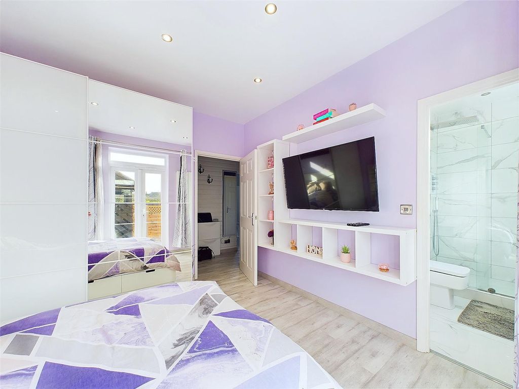 Additional image 11 of 2 bed flat for saleElizabeth Way, Walsgrave, Coventry CV2