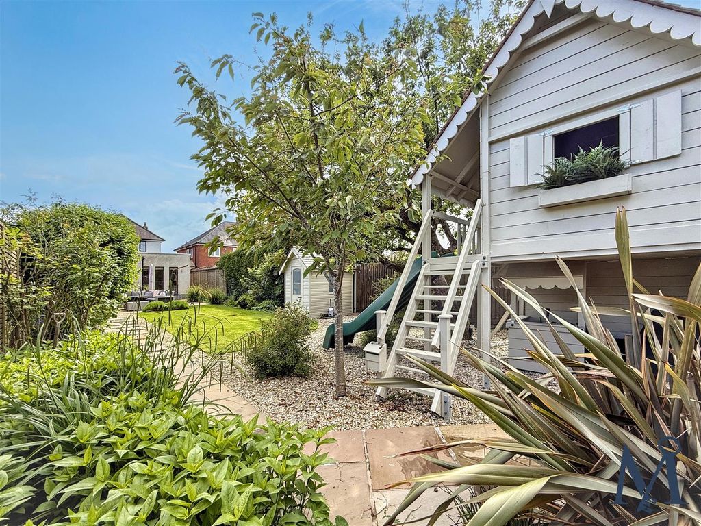 Additional image 36 of 3 bed detached house for saleGreenhill Road, Coalville LE67