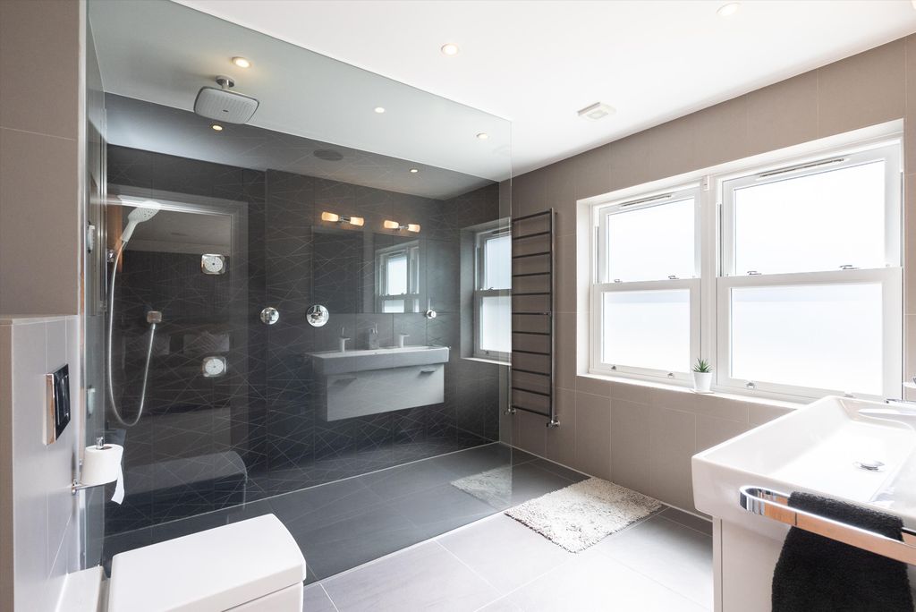 Additional image 14 of 5 bed detached house for saleHeath Ridge Green, Cobham, Surrey KT11