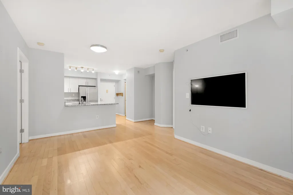 Additional image 13 of 1000 New Jersey Avenue SE Unit 728, Washington, DC 20003