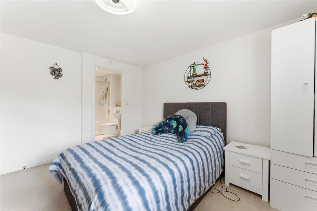 Additional image 21 of 5 bed detached house for saleCambrian Lane, Little Stanion NN18