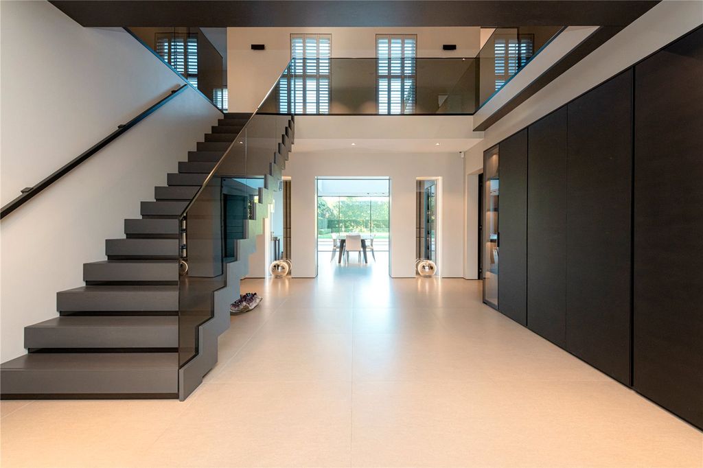 Additional image 7 of 5 bed detached house for saleFairmile Avenue, Cobham, Surrey KT11