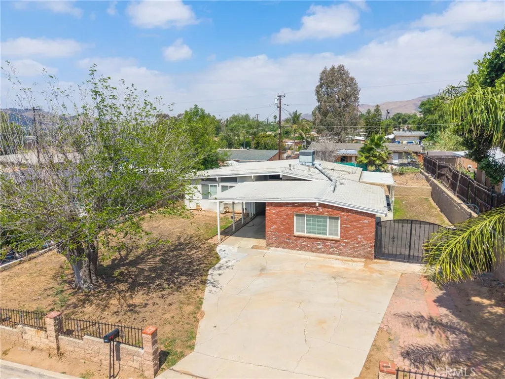 Additional image 2 of 3303 La Rue Street, Jurupa Valley, CA 92509