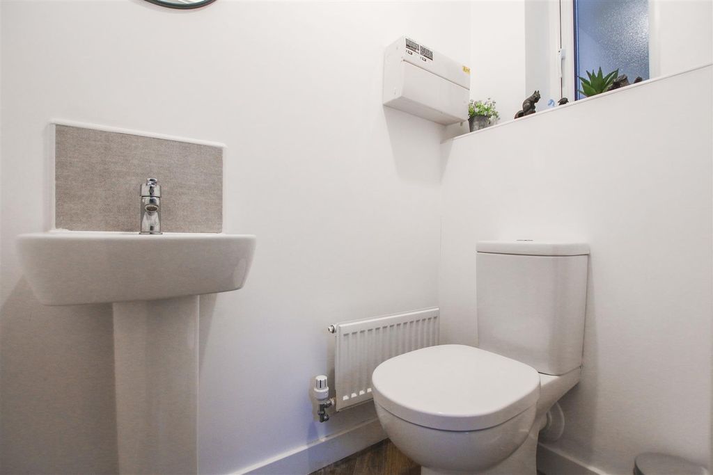 Additional image 14 of 5 bed detached house for saleLanky Gardens, Colne BB8