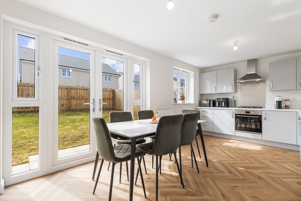 Additional image 6 of 4 bed detached house for saleLambourne Crescent, Coatbridge ML5