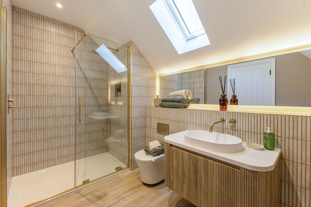 Additional image 18 of 4 bed detached house for saleHerb Grove, Banstead SM7