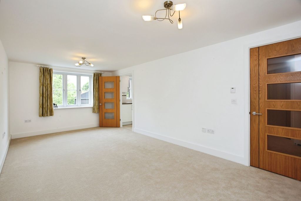 Additional image 7 of 2 bed flat for saleHorsley Place, Cranbrook, Kent TN17