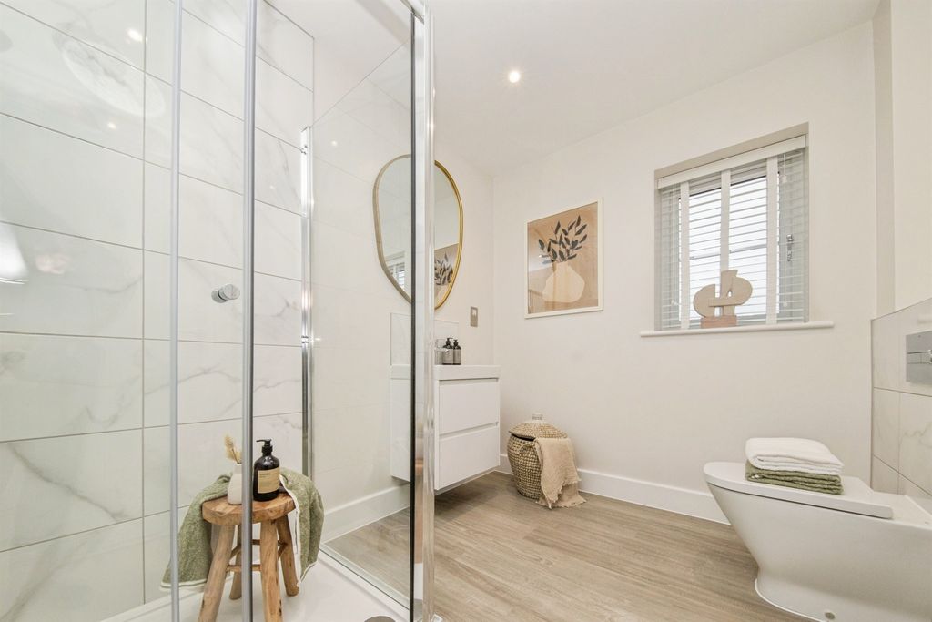 Additional image 20 of 4 bed detached house for saleBraiswick, Colchester CO4