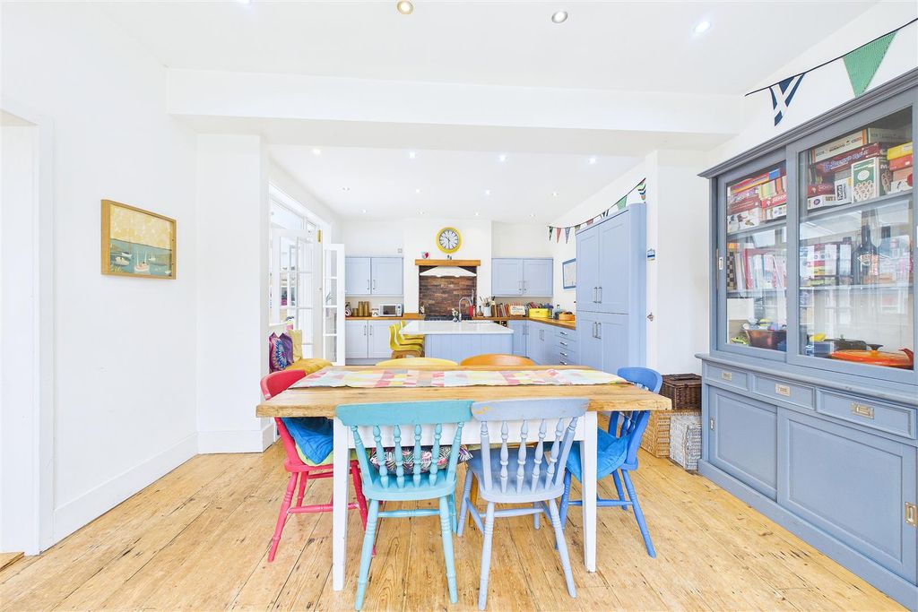 Additional image 2 of 4 bed semi-detached house for saleGardens Road, Clevedon BS21