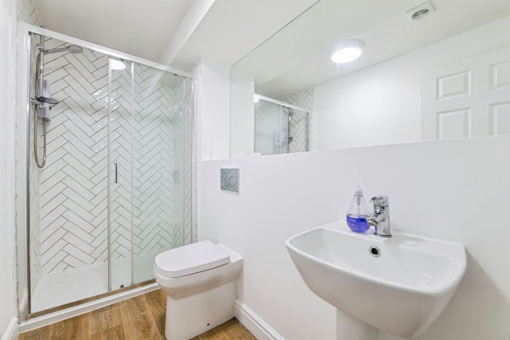 Additional image 4 of 2 bed flat for saleCowley Bridge Road, Exeter EX4