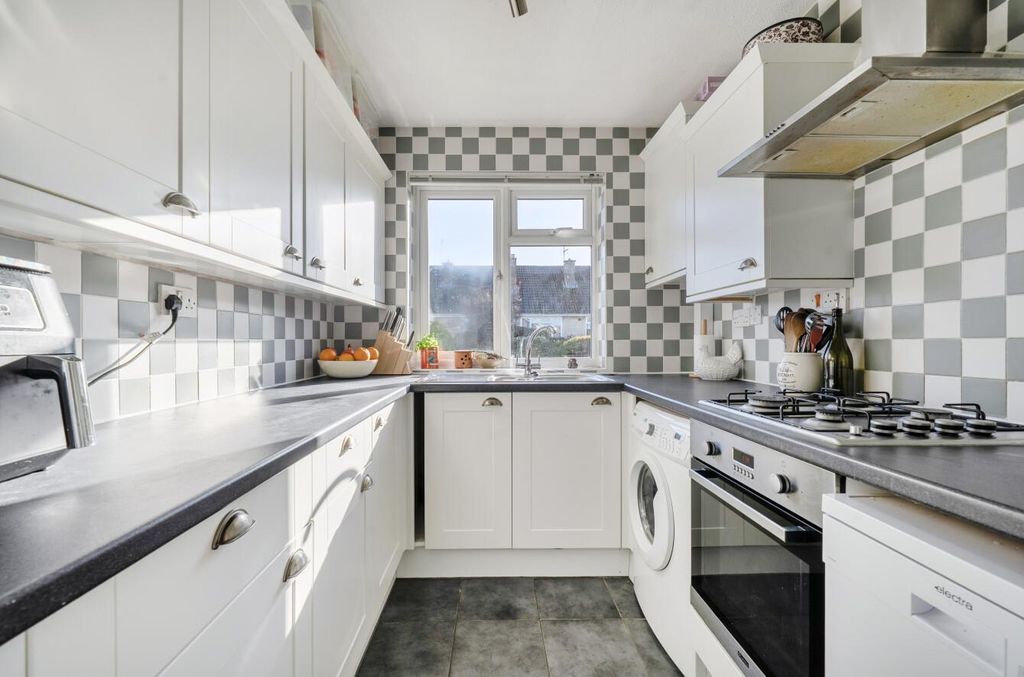 Additional image 2 of 2 bed detached bungalow for saleTellcroft Close, Corsham SN13