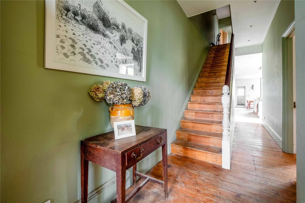 Additional image 4 of 5 bed semi-detached house for saleHigh Street, Cranbrook, Kent TN17