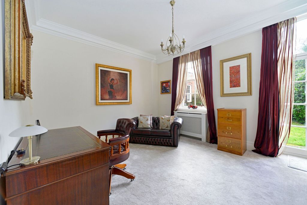 Additional image 11 of 2 bed flat for saleElmbridge Road, Cranleigh GU6