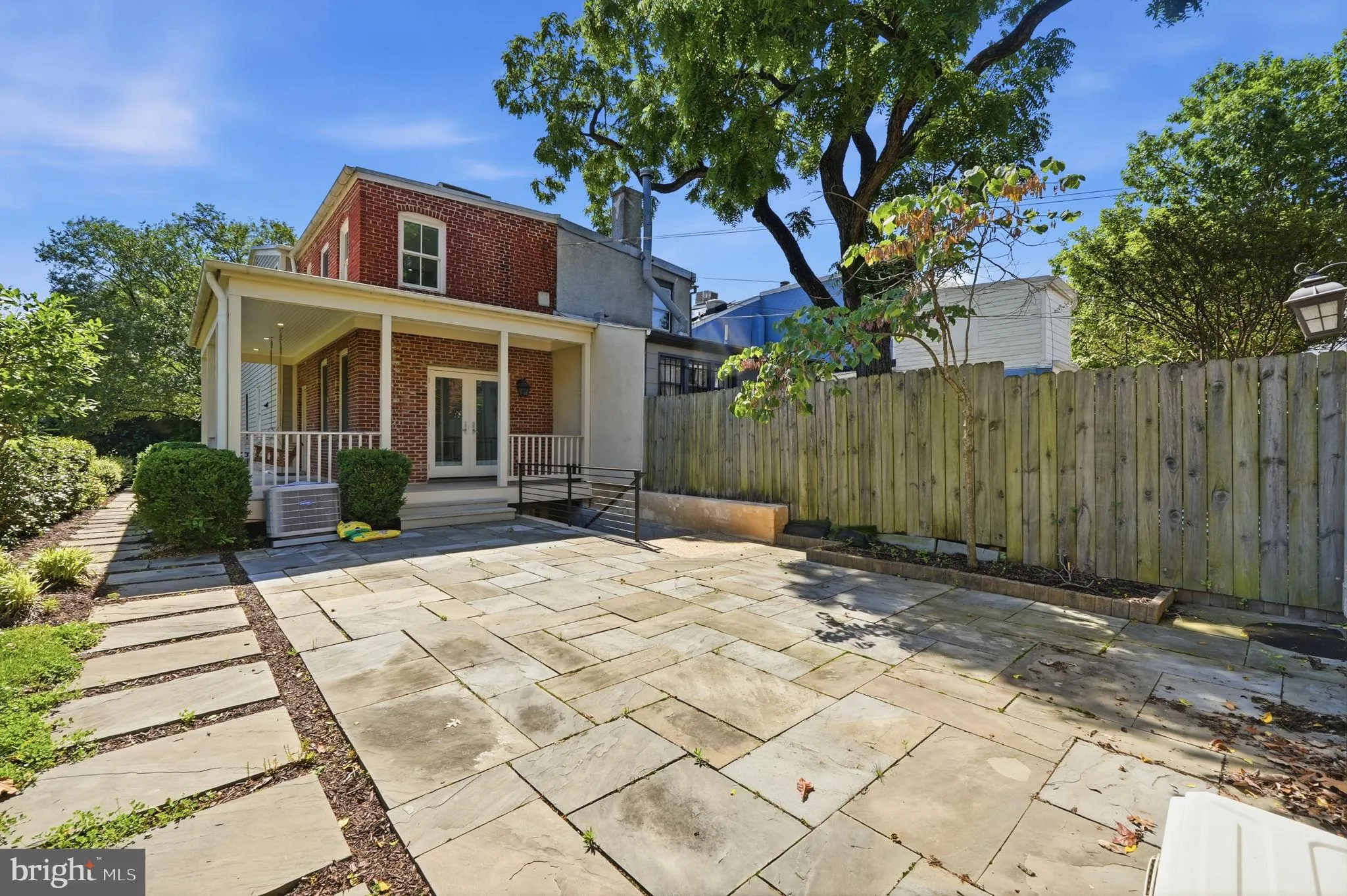 Additional image 76 of 401 11th Street SE, Washington, DC 20003