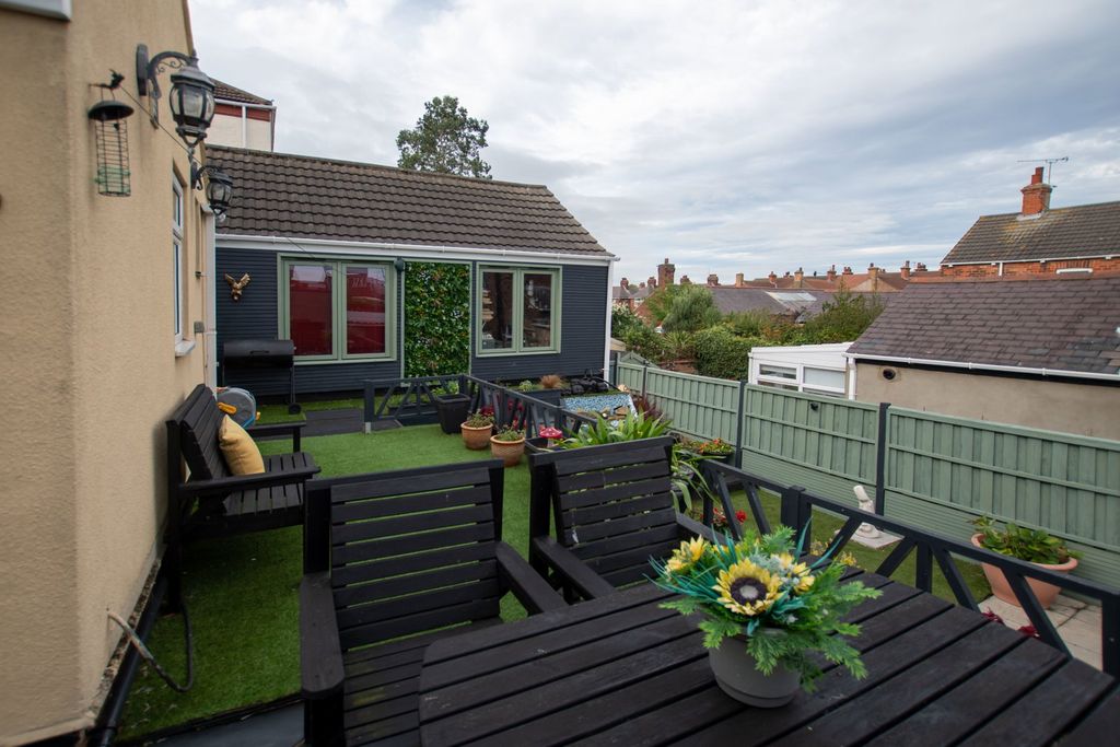 Additional image 23 of 3 bed semi-detached house for salePrinces Road, Cleethorpes DN35