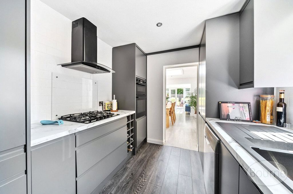 Additional image 3 of 3 bed detached house for saleOld Lane, Cobham, Surrey KT11
