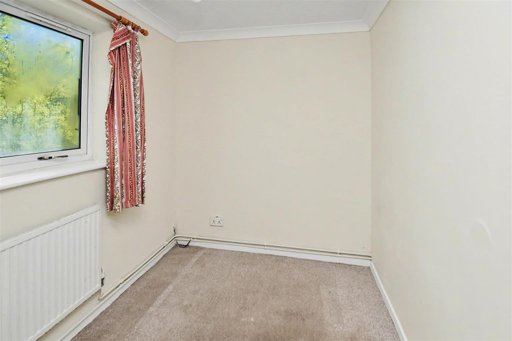 Additional image 7 of 3 bed maisonette for saleNN18, Dresden Close, Corby