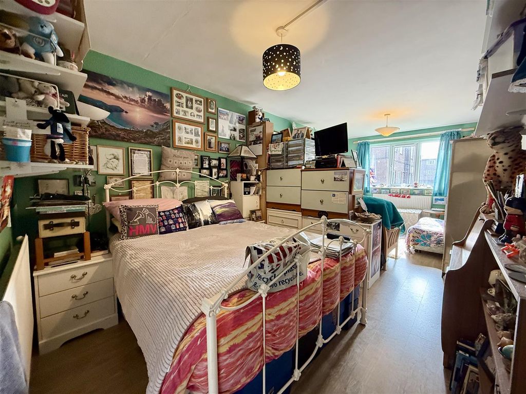 Additional image 3 of 2 bed flat for saleNook Close, Shepshed, Loughborough LE12