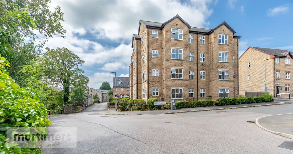 2 bed flat for saleStephen Mews, Clitheroe, Lancashire BB7 photo 2